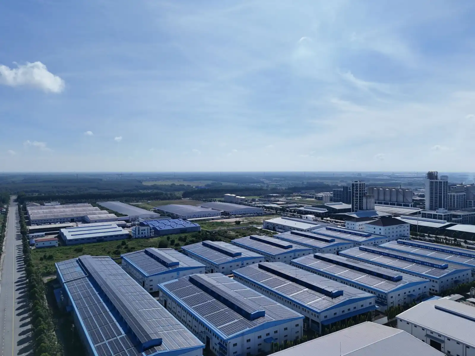 2025年智能硬件行业技术发展趋势与消费电子市场新机遇